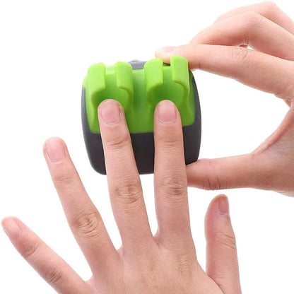Finger-Grip Vegetable Peeler | 2 or 4 Pack