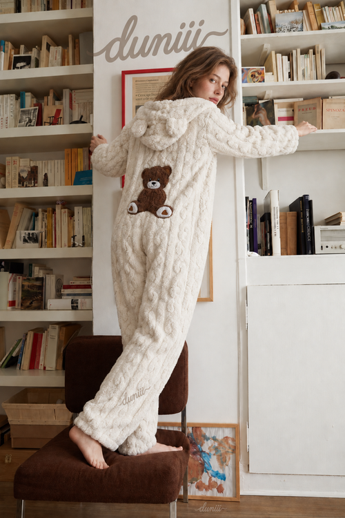 Women's Teddy Bear Hooded Plush Pajama Jumpsuit - Hooded & Cozy Warmth