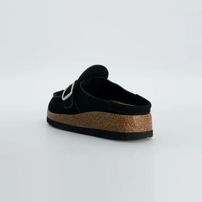 Casual Style Leather Round-Toe Slip-On Shoes: Premium Leather & Stylish Side Buckle